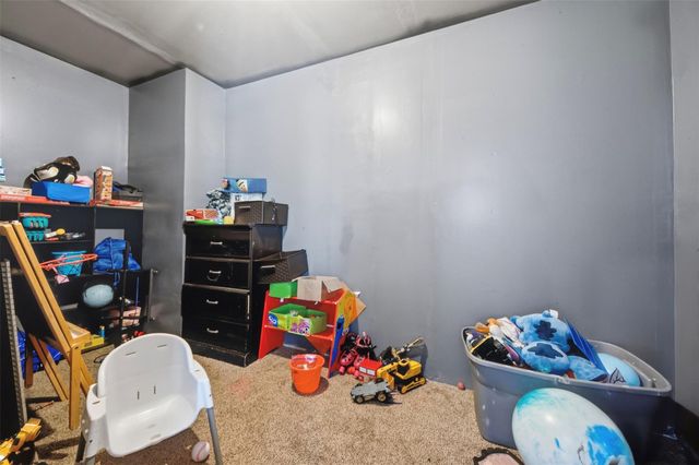 924 Chad Lane, Baytown, TX 77521