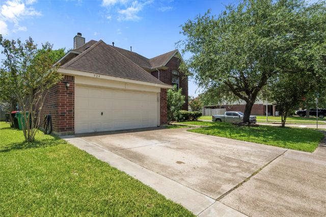 924 Chad Lane, Baytown, TX 77521