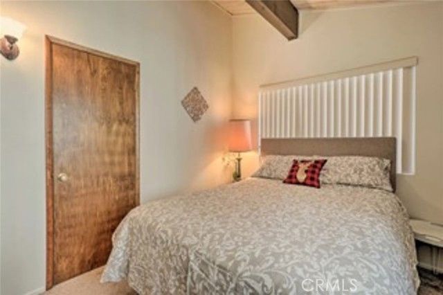 607 E Victoria Court, Lake Arrowhead, CA 92352