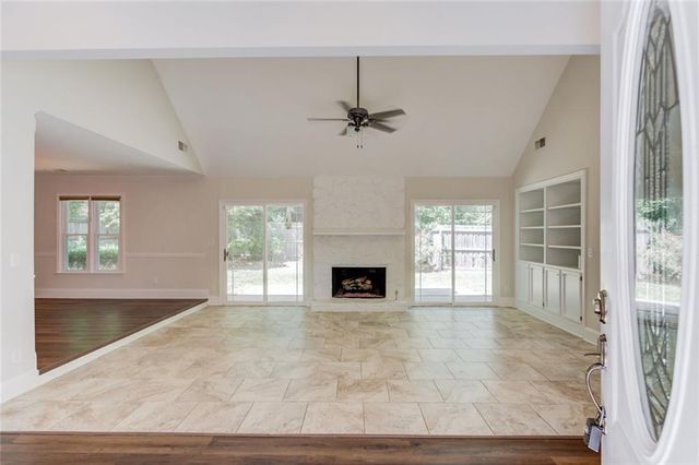 410 Emerald Parkway, Sugar Hill, GA 30518