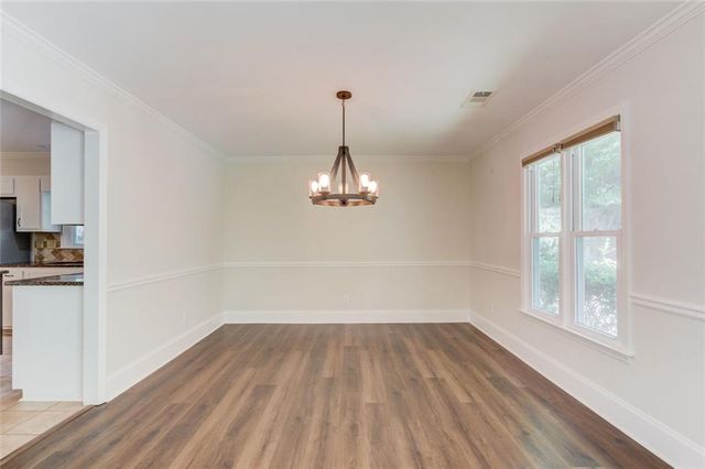 410 Emerald Parkway, Sugar Hill, GA 30518