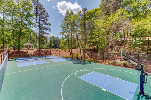 410 Emerald Parkway, Sugar Hill, GA 30518