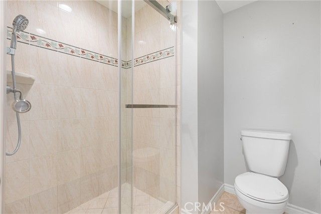 32 Goldenbush, Irvine, CA 92604