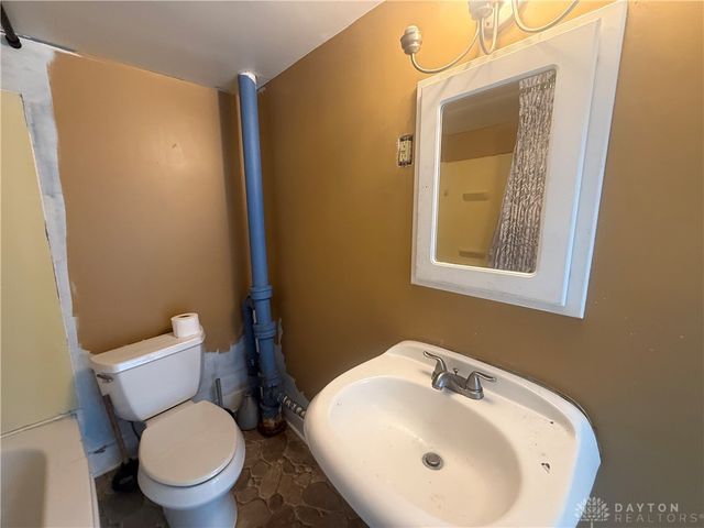 1718 Suman Avenue, Dayton, OH 45403