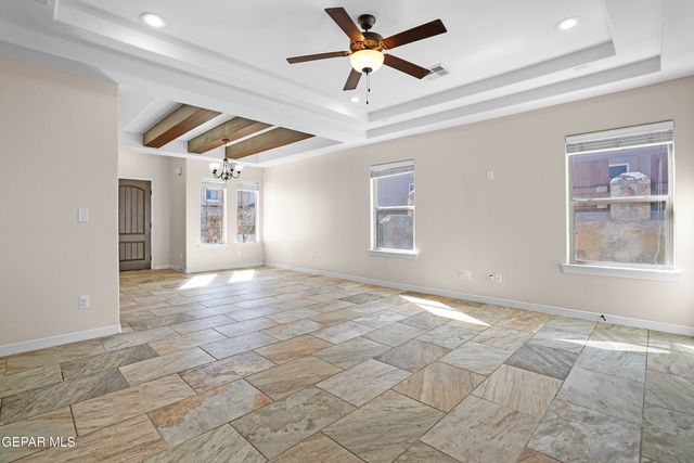 7113 N SKIES, El Paso, TX 79934