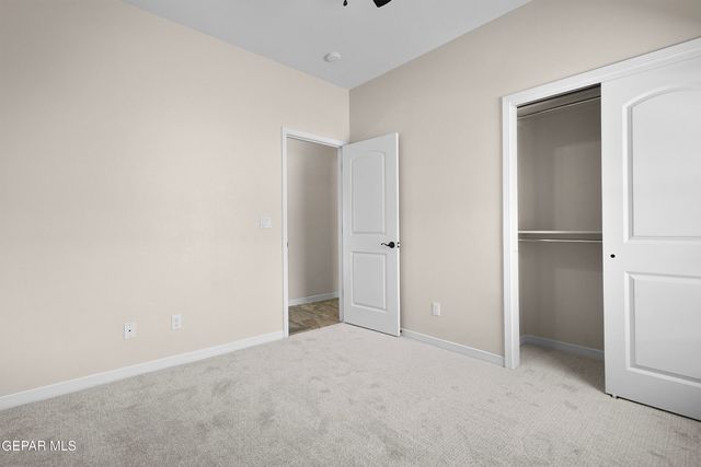 7113 N SKIES, El Paso, TX 79934