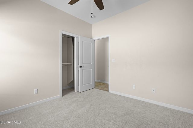 7113 N SKIES, El Paso, TX 79934