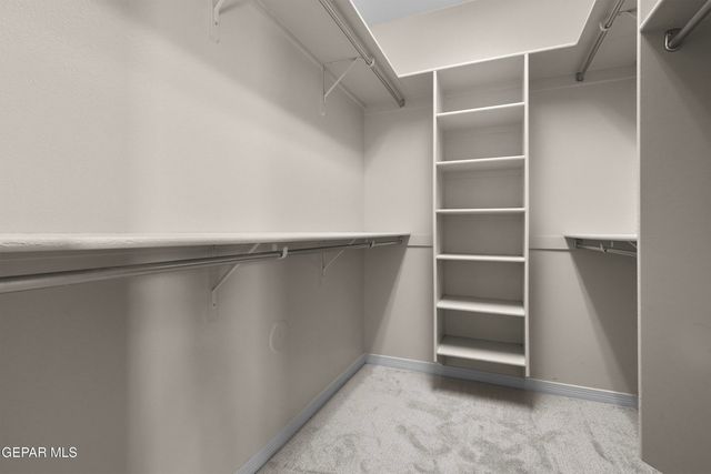 7113 N SKIES, El Paso, TX 79934