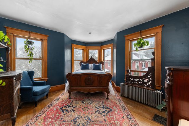 215 North Avenue, St. Johnsbury, VT 05819