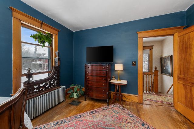 215 North Avenue, St. Johnsbury, VT 05819