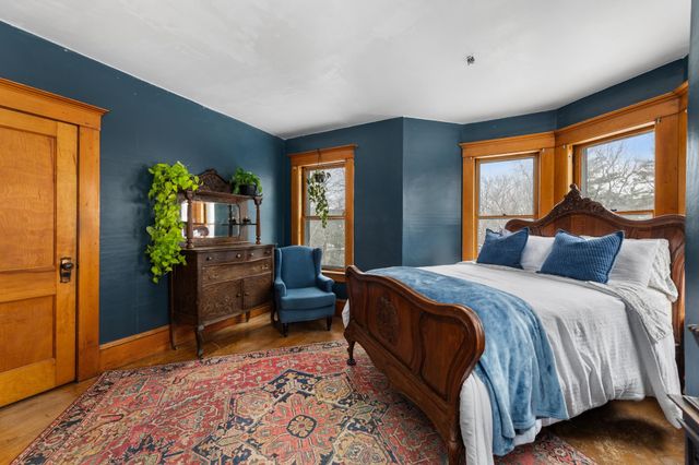 215 North Avenue, St. Johnsbury, VT 05819