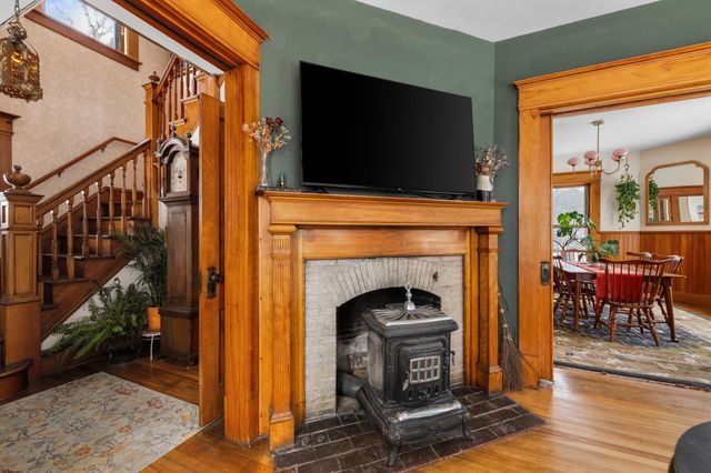 215 North Avenue, St. Johnsbury, VT 05819