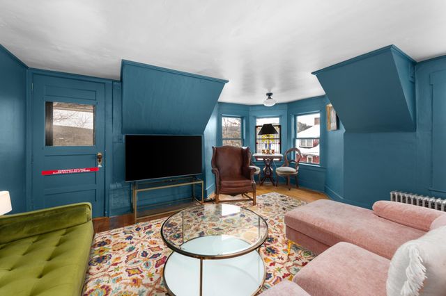 215 North Avenue, St. Johnsbury, VT 05819