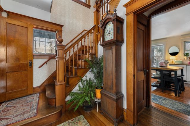 215 North Avenue, St. Johnsbury, VT 05819