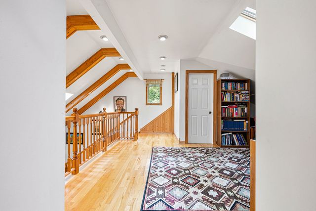 3900 Custer Avenue, Brookfield, IL 60513