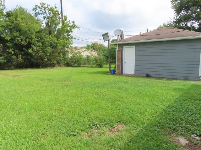 13413 Duluth Street, Houston, TX 77015