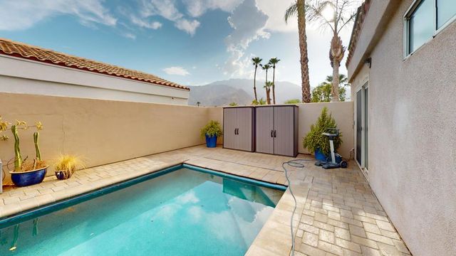 3010 N Redwood Drive N, Palm Springs, CA 92262