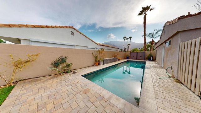 3010 N Redwood Drive N, Palm Springs, CA 92262