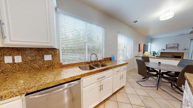 3010 N Redwood Drive N, Palm Springs, CA 92262