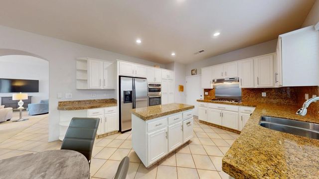 3010 N Redwood Drive N, Palm Springs, CA 92262