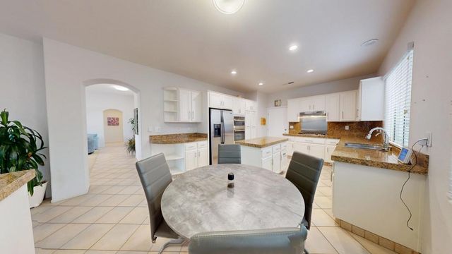 3010 N Redwood Drive N, Palm Springs, CA 92262