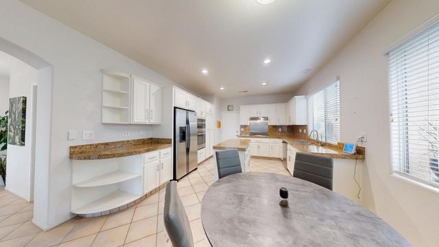 3010 N Redwood Drive N, Palm Springs, CA 92262