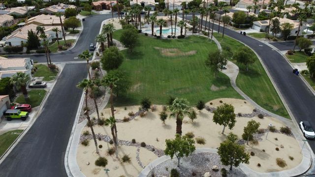 3010 N Redwood Drive N, Palm Springs, CA 92262