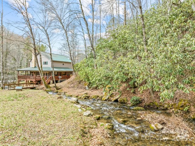 3975 Mountain Creek Road, Robbinsville, NC 28771