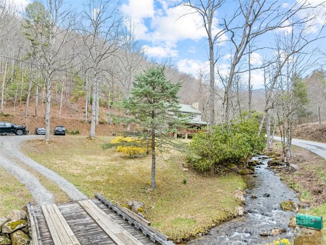 3975 Mountain Creek Road, Robbinsville, NC 28771