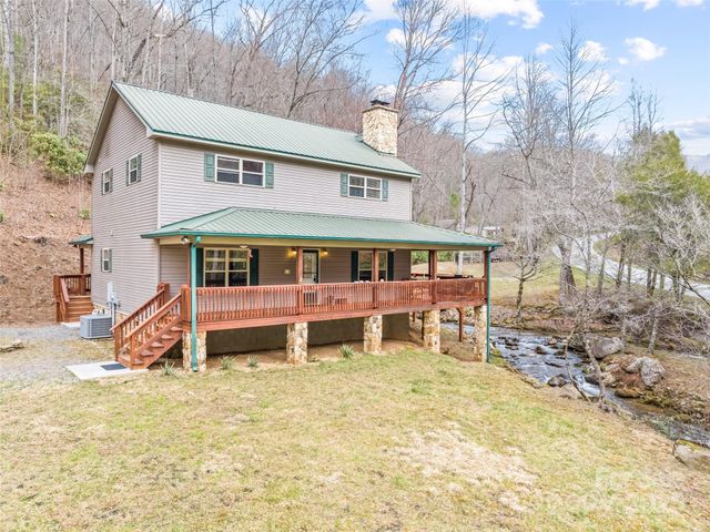 3975 Mountain Creek Road, Robbinsville, NC 28771
