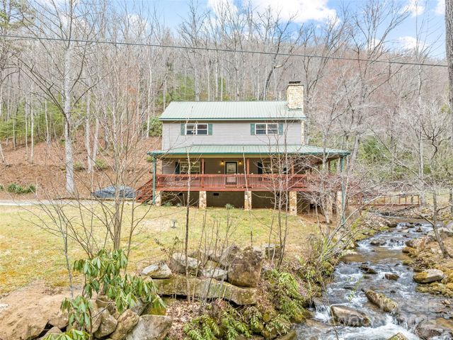 3975 Mountain Creek Road, Robbinsville, NC 28771