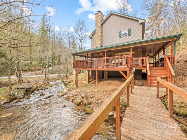 3975 Mountain Creek Road, Robbinsville, NC 28771