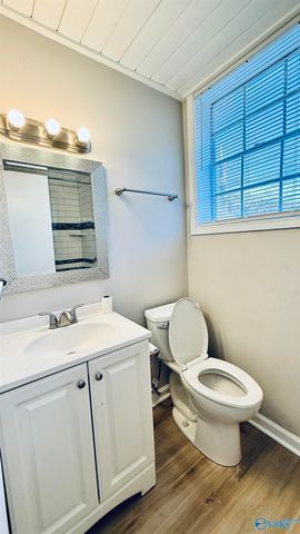 2004 Chambers Drive NE, Huntsville, AL 35811