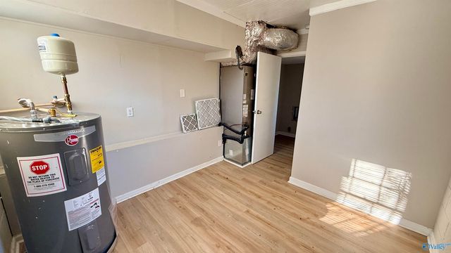 2004 Chambers Drive NE, Huntsville, AL 35811