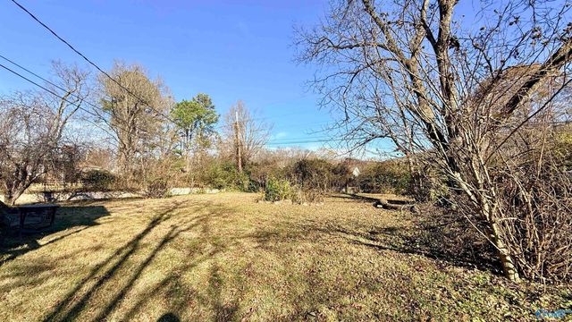 2004 Chambers Drive NE, Huntsville, AL 35811