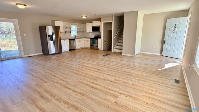 2004 Chambers Drive NE, Huntsville, AL 35811