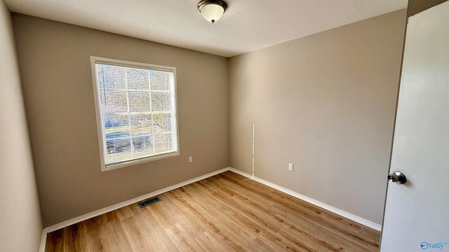 2004 Chambers Drive NE, Huntsville, AL 35811