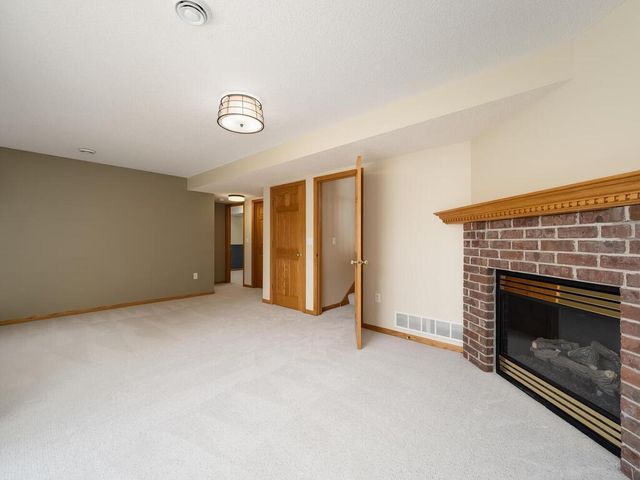 1603 149th Lane NE, Ham Lake, MN 55304