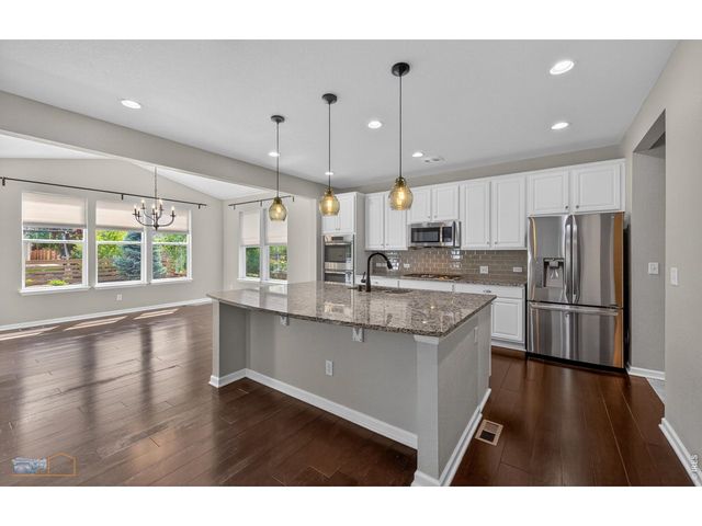 17 Sun Up Cir, Erie, CO 80516