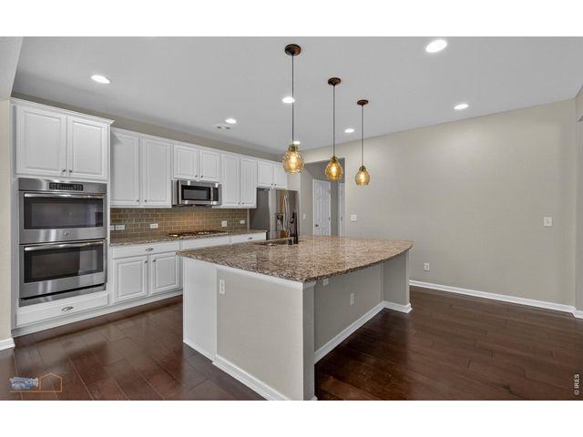 17 Sun Up Cir, Erie, CO 80516
