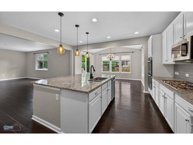 17 Sun Up Cir, Erie, CO 80516