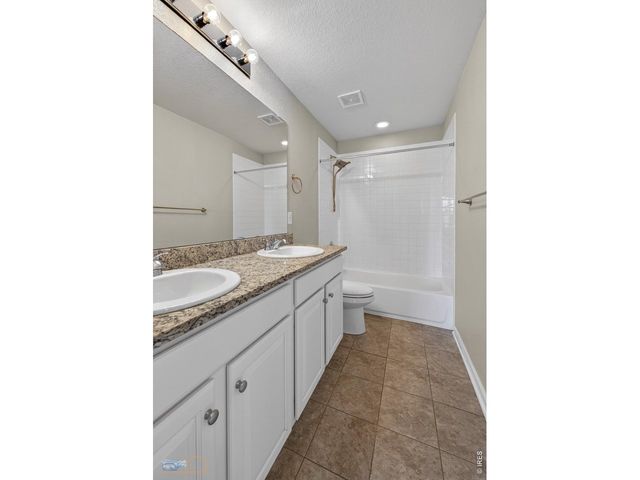 17 Sun Up Cir, Erie, CO 80516