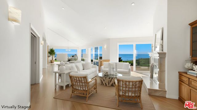 29821 Pacific Coast Highway, Malibu, CA 90265