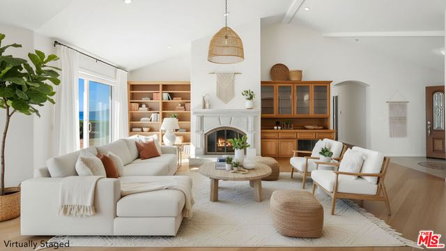 29821 Pacific Coast Highway, Malibu, CA 90265