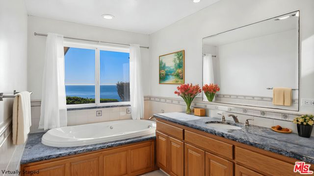 29821 Pacific Coast Highway, Malibu, CA 90265