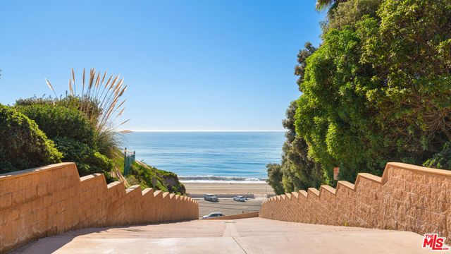 29821 Pacific Coast Highway, Malibu, CA 90265
