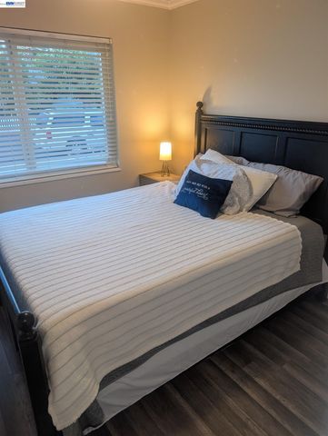 4017 Silver St, Pleasanton, CA 94566