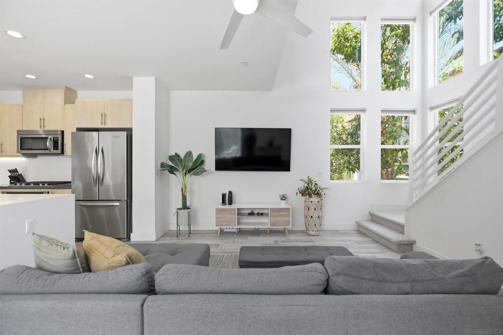 7768 Stylus, San Diego, CA 92108 — exterior