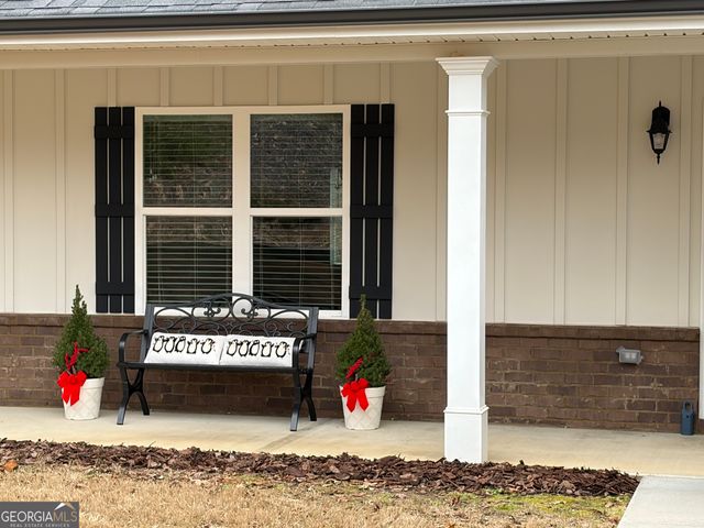 561 Oconee Lane, Commerce, GA 30529