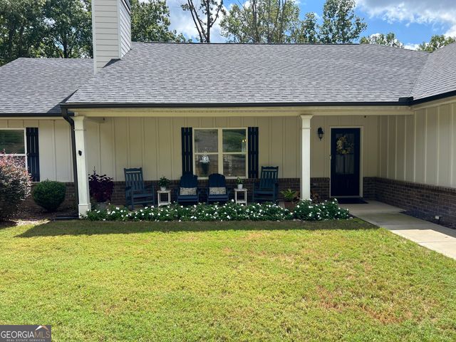 561 Oconee Lane, Commerce, GA 30529